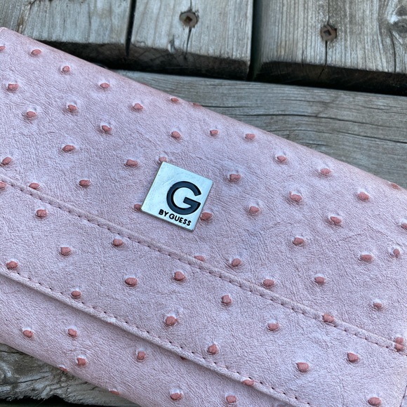 GUESS Pink Ostrid Wallet/wristlet - Picture 2 of 9